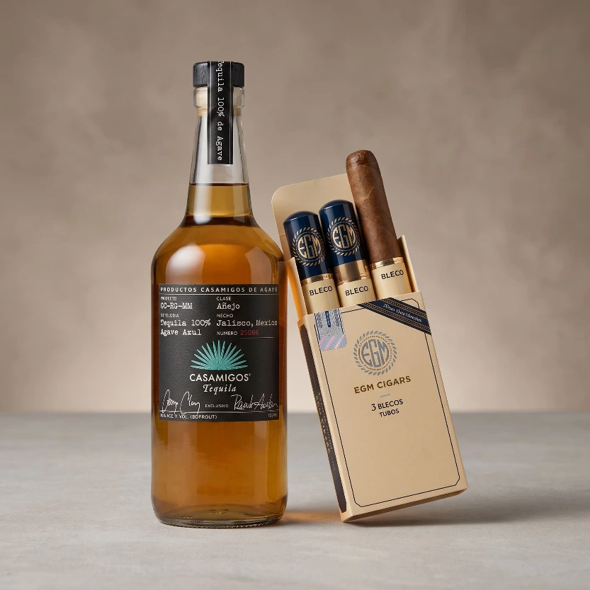 Casamigos Añejo & EGM Tubos Robustos